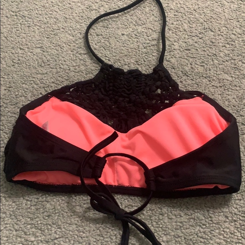 bikini - Picture 2 of 3